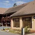 Hotell Campanile Nature - Ferrand Le Brezet Clermont-Ferrand