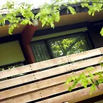 Hotell Campanile Nature - Ferrand Le Brezet