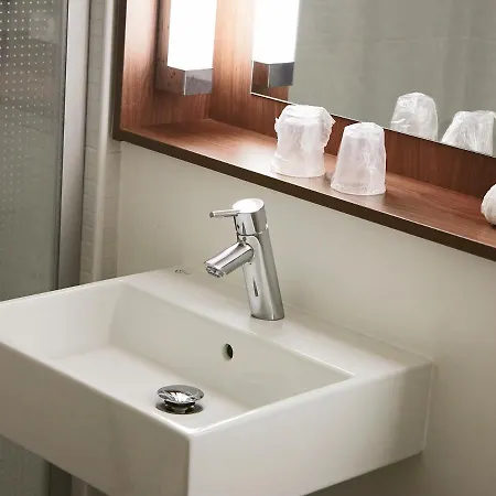 Campanile NATURE - Clermont Ferrand Le Brezet