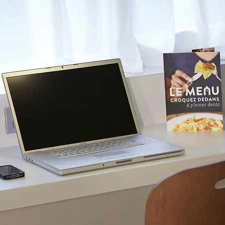 Campanile Ferrand - Le Brezet Hotel 3*