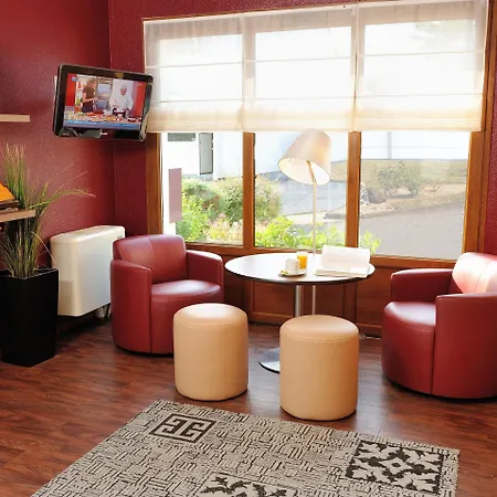 Hotel Campanile Ferrand - Le Brezet