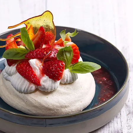 Hotel Campanile NATURE - Clermont Ferrand Le Brezet Clermont-Ferrand