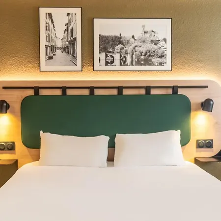 Campanile NATURE - Clermont Ferrand Le Brezet 3*