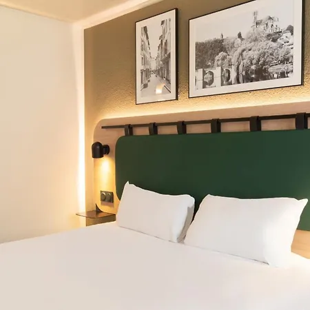 Campanile NATURE - Clermont Ferrand Le Brezet 3* Clermont-Ferrand