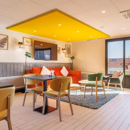 Hotel Campanile Nature - Ferrand Le Brezet Clermont-Ferrand