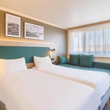 Campanile Nature - Ferrand Le Brezet Hotel 3*