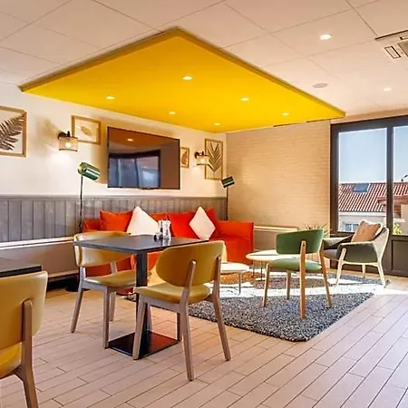 Campanile Nature - Ferrand Le Brezet 3* Clermont-Ferrand