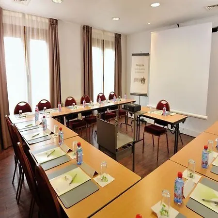 Hotel Campanile Ferrand - Le Brezet Clermont-Ferrand