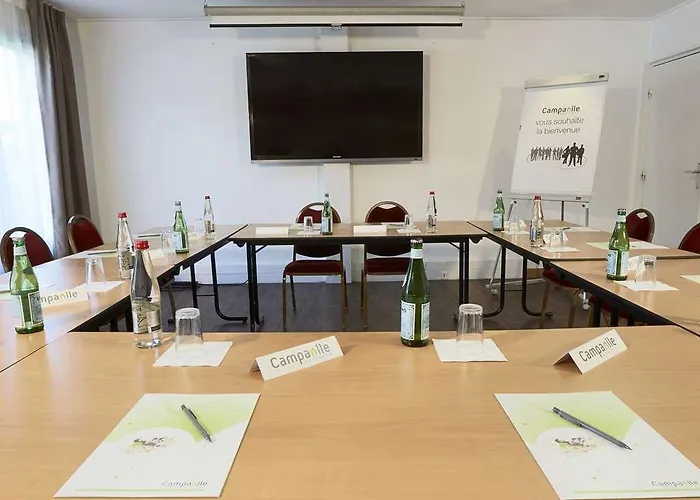 Campanile Nature - Ferrand Le Brezet Клермон-Ферран