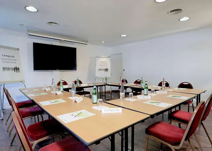 Campanile Nature - Ferrand Le Brezet Hotell