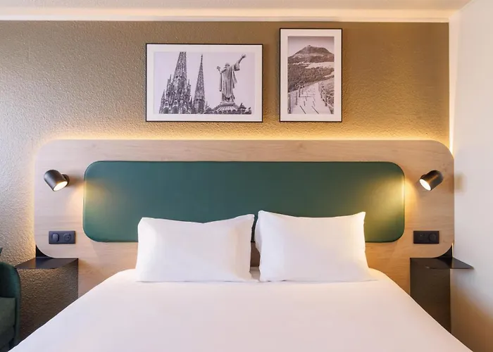 Campanile Nature - Ferrand Le Brezet Отель