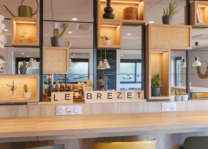 Campanile Nature - Ferrand Le Brezet Клермон-Ферран