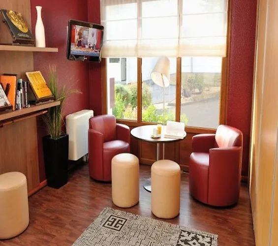 Campanile Nature - Ferrand Le Brezet Hotell 3*