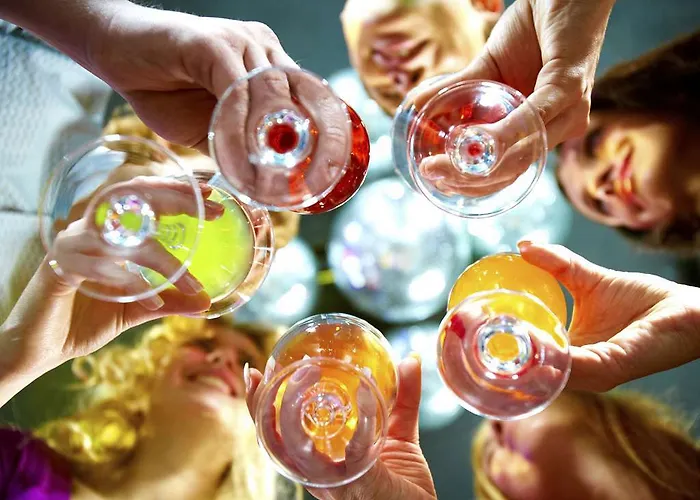 Отель Campanile Nature - Ferrand Le Brezet 3*