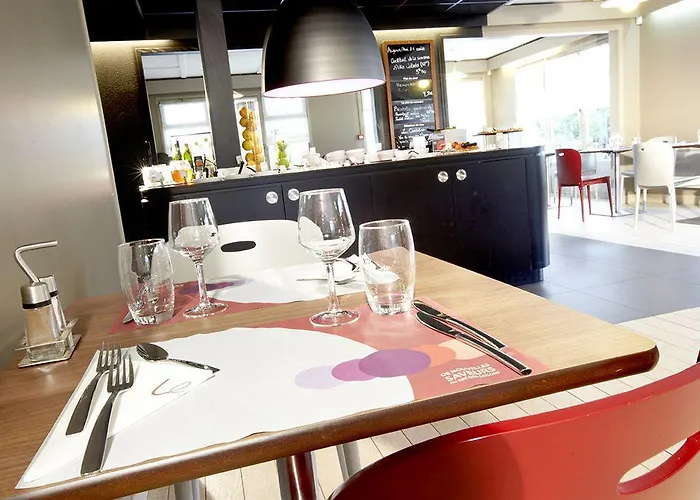 Campanile Nature - Ferrand Le Brezet 3*